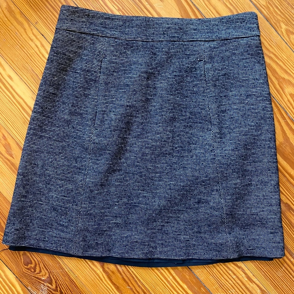 Ann Taylor Grey Wool Miniskirt SIZE 0 (fits S-M)